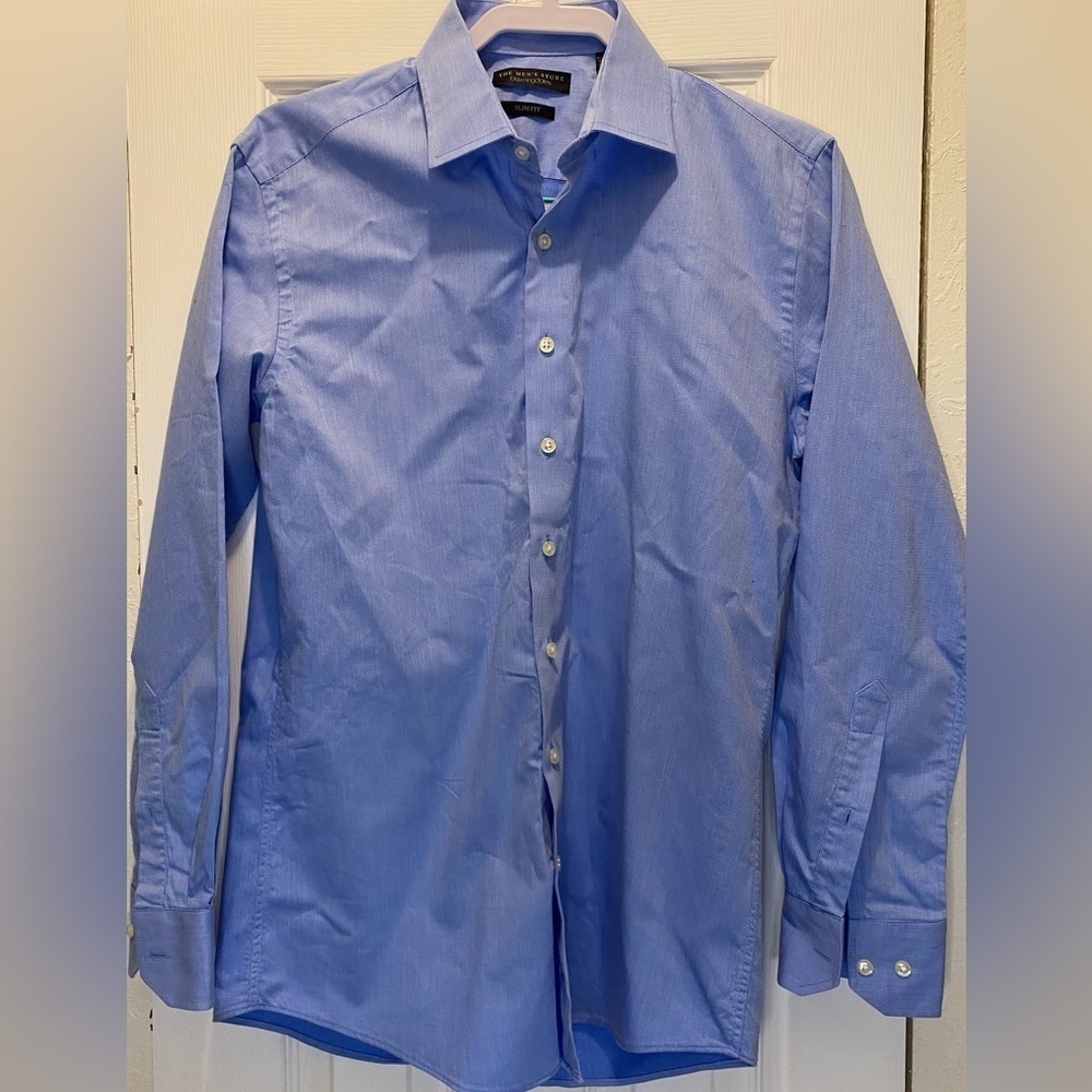 - The Men’s Store Bloomingdale’s Slim Fit Blue 15.5-32/33